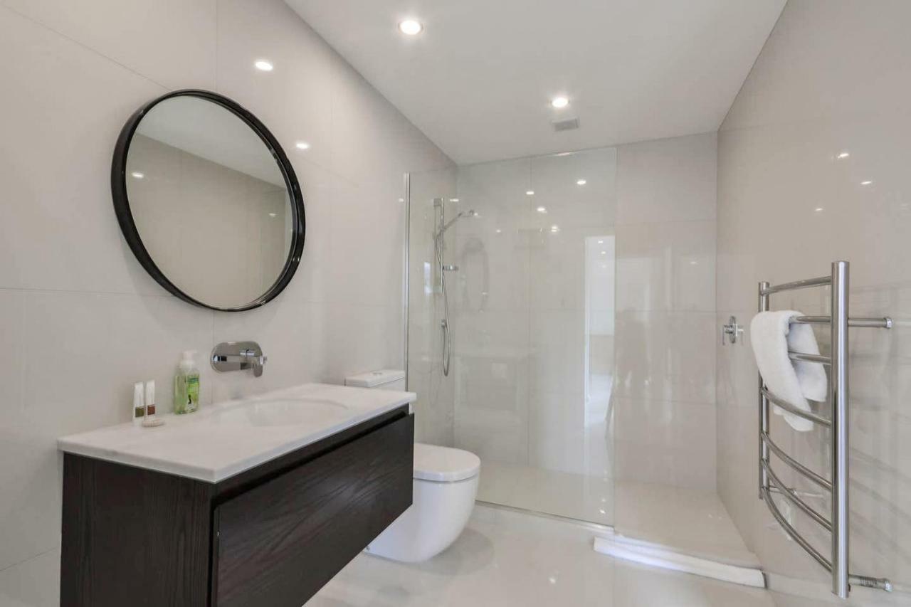 Executive Living In Bluewater - 3 Bedroom Apartment Queenstown Eksteriør billede